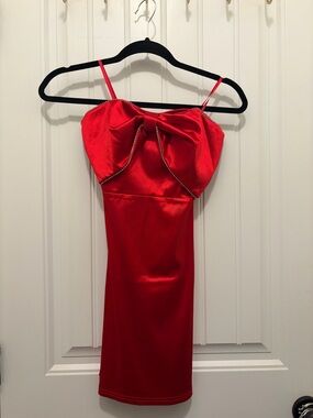 Windsor Red Bow-Front Satin Hoco Dress - Women